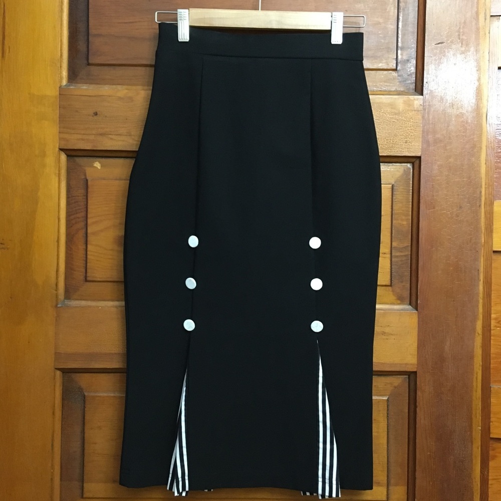 Pinup Style Pencil Skirt